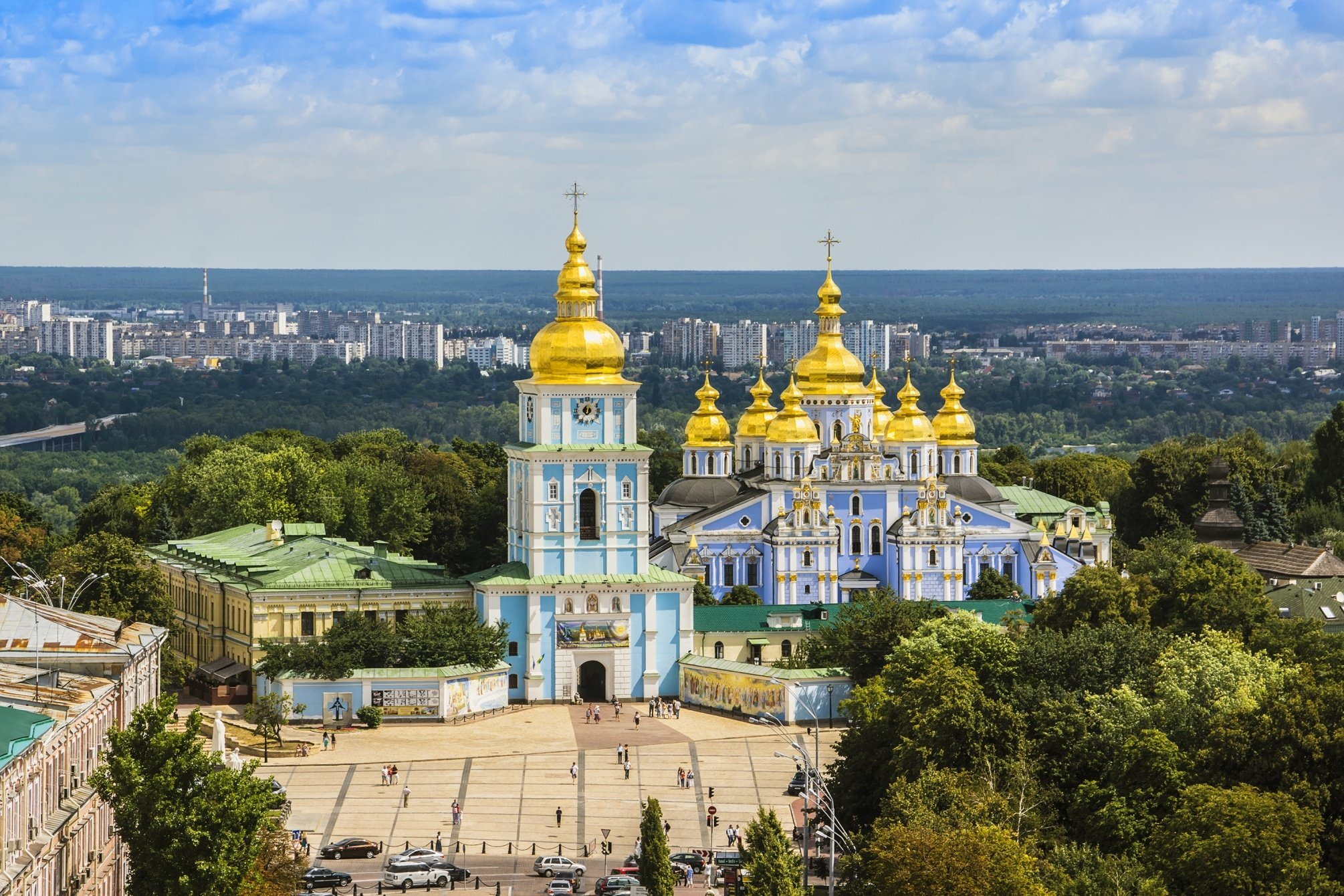 Екскурсія «Різдвяні традиції між двома дзвіницями»