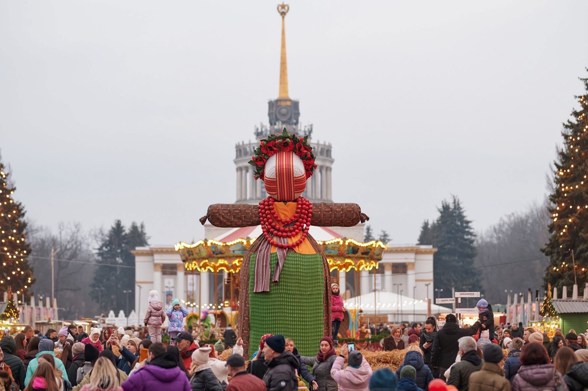 Масниця у Києві: де скуштувати найсмачніші млинці та відчути дух українських традицій